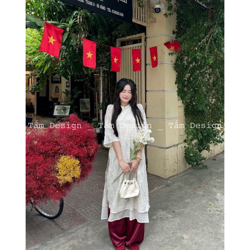 Áo dài lông vũ buộc nơ cách điệu, áo dài cách tân gấm hoa tua rua kèm quần lụa( hàng có sẵn) | BigBuy360 - bigbuy360.vn