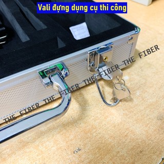 Vali đựng dụng cụ thi công