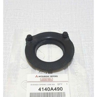 Cao su đệm lò xo giảm xóc sau XPANDER 2018-2024 xịn chính hãng  theo xe