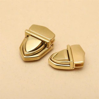 Khóa Sập Mỏ Vịt Mini Màu Vàng (30k/cái)