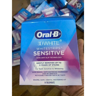(Date T12/2024) Miếng dán trắng răng Oral B 3D White Whitening Strips Sensitive 14 Pack