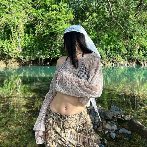 Áo Lưới TWENTI  Tay Dài Croptop Kèm Bra Đen | BigBuy360 - bigbuy360.vn