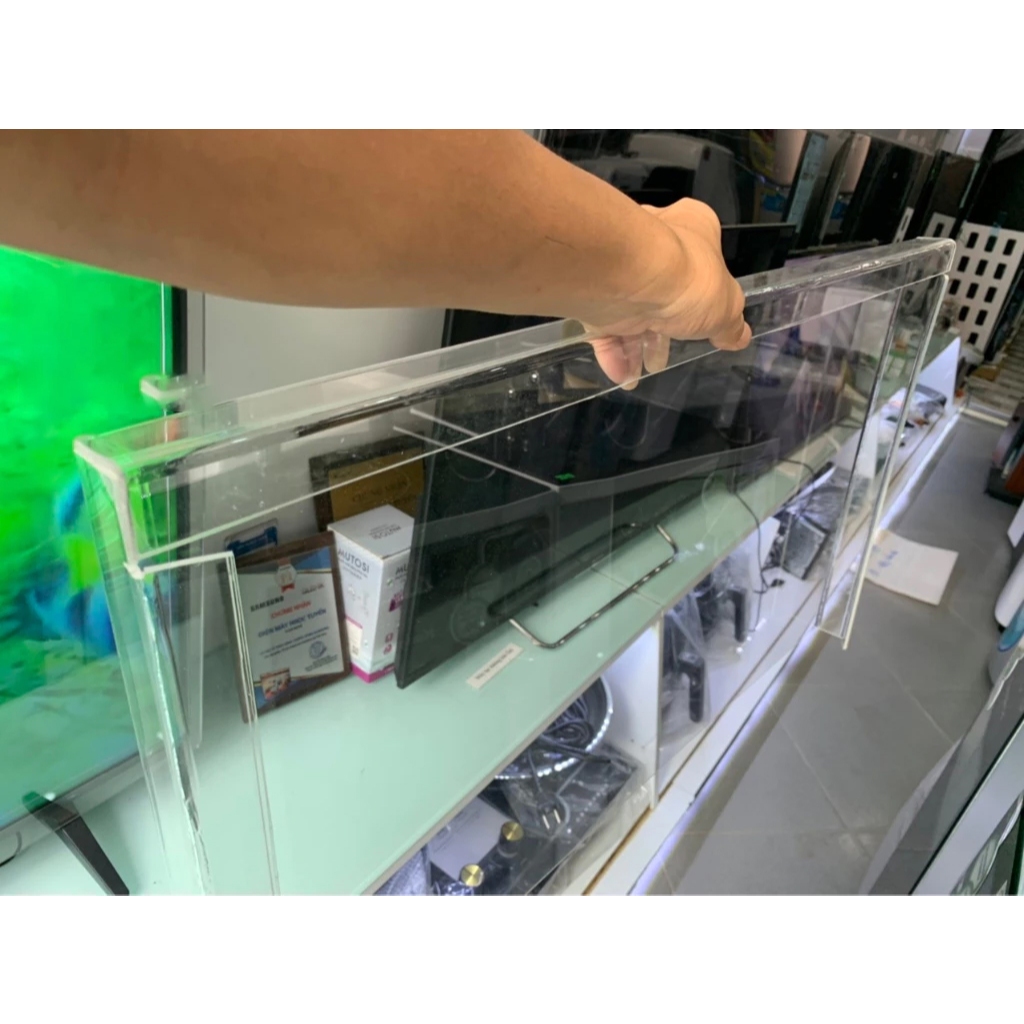 Tấm Mica bảo vệ màn hình Tivi 65 Inch, chống vỡ, chống bụi, viền ôm 3 cạnh an toàn, chắc chắn