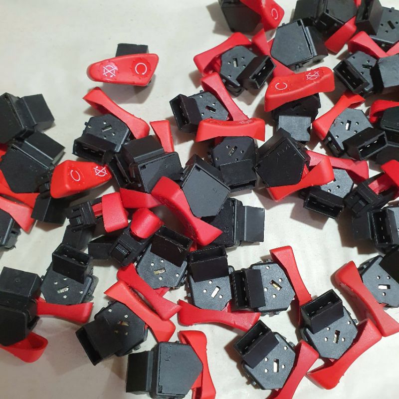 Nút công tắc tắt máy Vespa GTS / công tắt máy Piagio zin