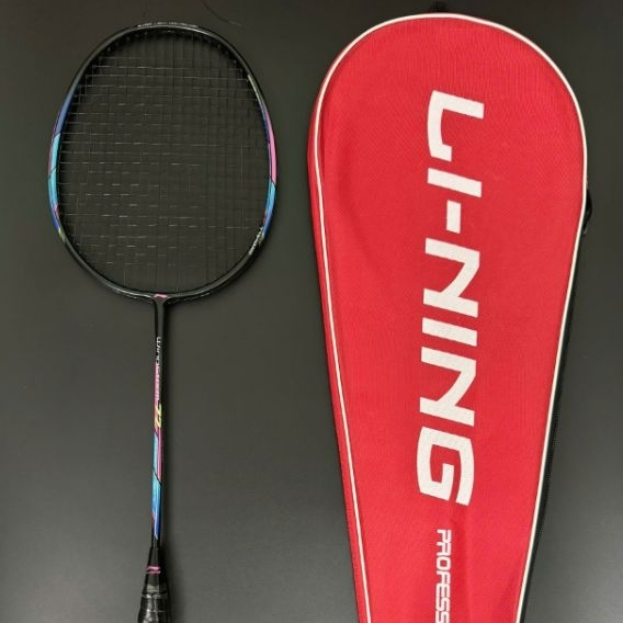Vợt cầu lông Li Ning, vợt cầu lông rẻ phù hợp cho người mới chơi