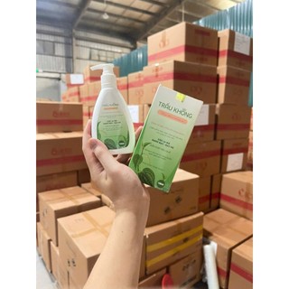 Dung dịch vệ sinh Plus trầu không Queen 150ml
