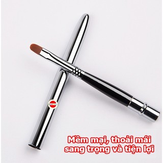 Cọ môi cao cấp