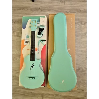 Enya Nova U - Đàn Ukulele cao cấp - Size Concert - Carbon Fiber cao cấp - Kèm phụ kiện chính hãng Enya