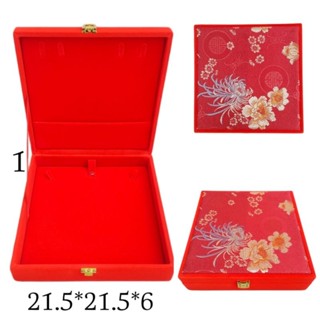 Hộp đựng trang sức cưới - hộp gấm đỏ sang xịn mịn