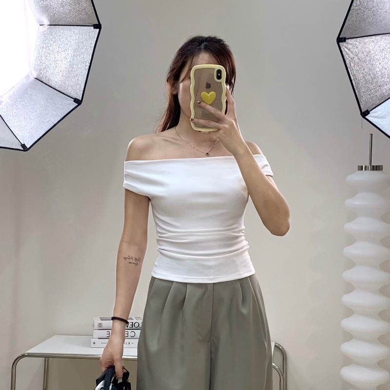 Áo mặc được 3 kiểu, áo trễ vai tay ngắn nữ phối được đa dạng phong cách. | BigBuy360 - bigbuy360.vn
