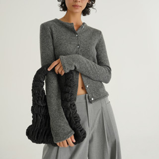  Áo khoác len dài tay Cát Cardigan chất liệu len mềm co giãn cài cúc phía trước - oula studios 