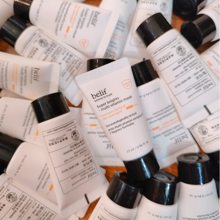 Tuýp Mặt Nạ Ngủ Belif 𝗦𝘂𝗽𝗲𝗿 𝗞𝗻𝗶𝗴𝗵𝘁 𝗠𝘂𝗹𝘁𝗶 𝗩𝗶𝘁𝗮𝗺𝗶𝗻 Vàng 25ml