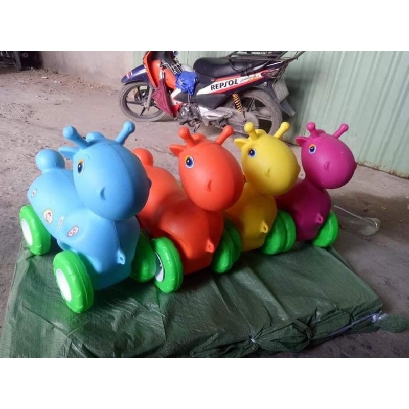 Xe chòi chân cho bé [ siêu tốc]