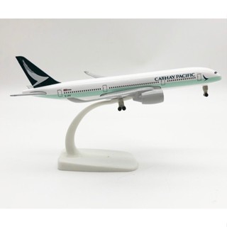  Mô  hình máy bay Cathay Pacific 18cm có bánh xe Mô hình máy bay+ đế trưng bày  