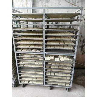 1kg cơm cháy chưa chiên ( 9x14) 55k