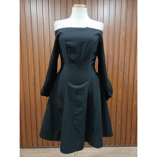 VANILLA HOUSE thanh lý - Đầm trễ vai bymo - Size M