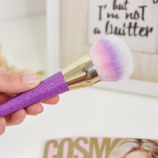 Cọ tán nền RT Real Techniques Brush Crush 301 Foundation