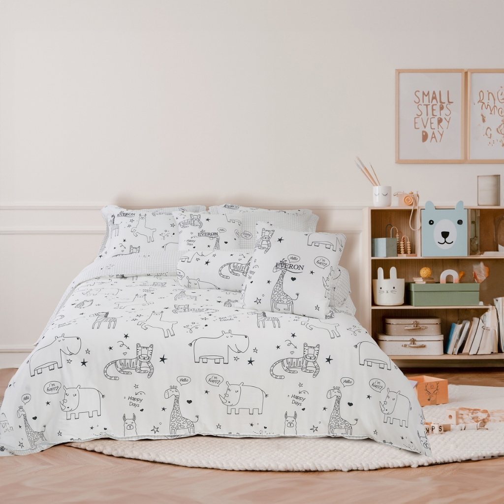 Bộ bốn mùa Everon CPC 25204 gồm: 01 Ga phủ + 01 Chăn bốn mùa 200*220+ 02 Vỏ gối 45*65