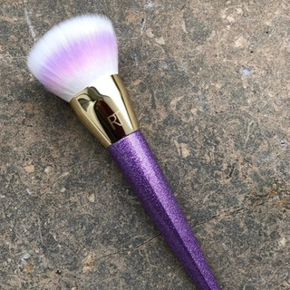 Cọ tán nền RT Real Techniques Brush Crush 301 Foundation