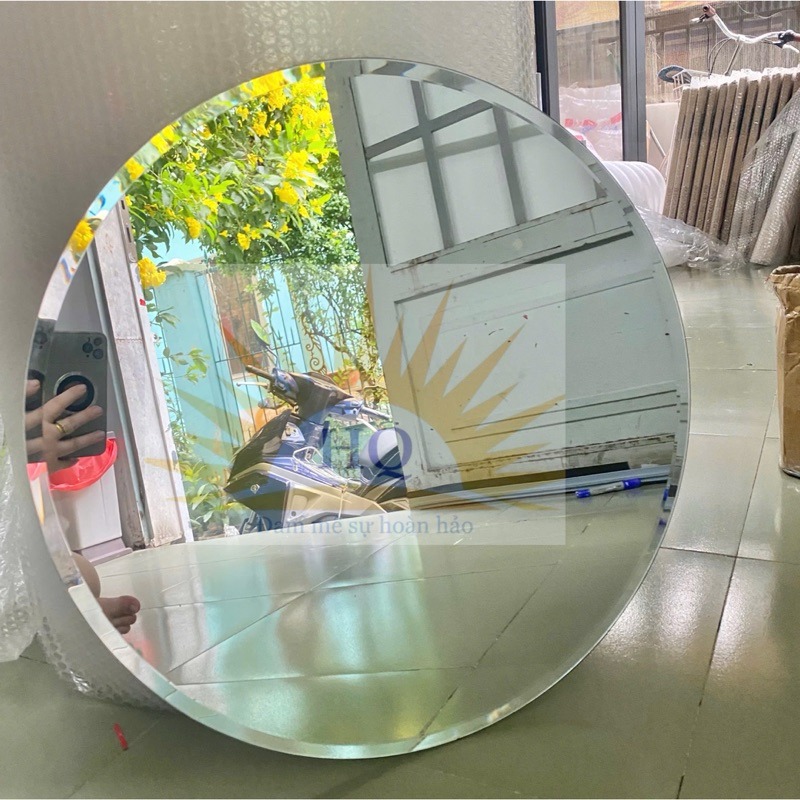 Gương soi treo tường hình tròn kèm pas ốc vít hoặc keo dán
