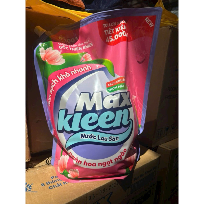 Túi Nước Lau Sàn MaxKleen 3.6kg ngàn hoa ngọt ngào