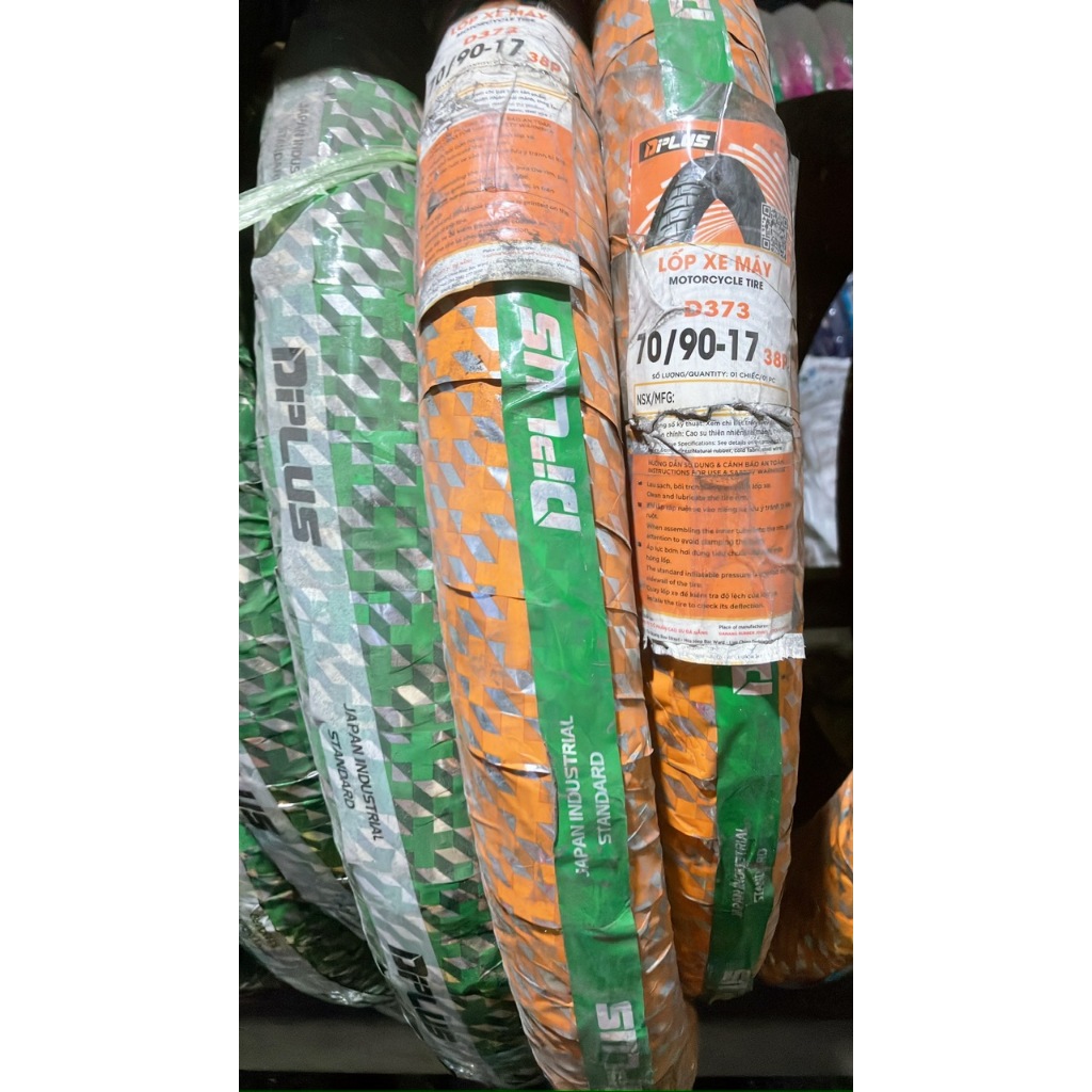 Lốp xe số DPLUS 70/90-17 vỏ trước Wave, Sirius, Jupiter