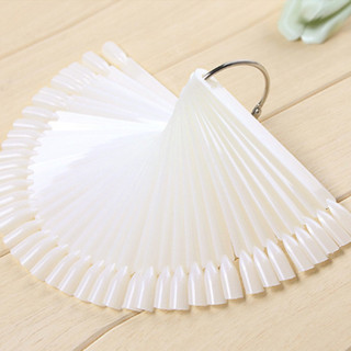 Móng que vuông tập sơn , vẽ nail