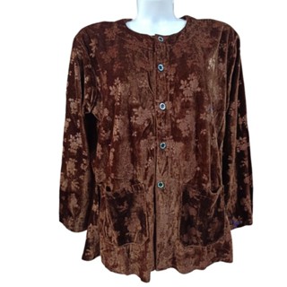 Áo nhung hoa bà già