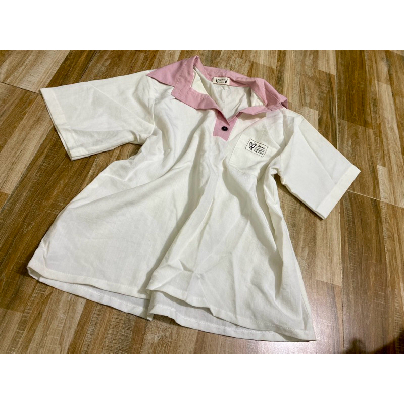 ÁO TRẮNG PHỐI CỔ HỒNG ( new 95% ) size L