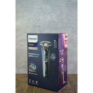 Máy cạo râu khô và ướt Philips S5880