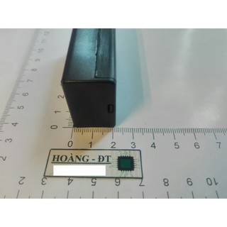 Đế pin 9V có nắp đậy và công tắc