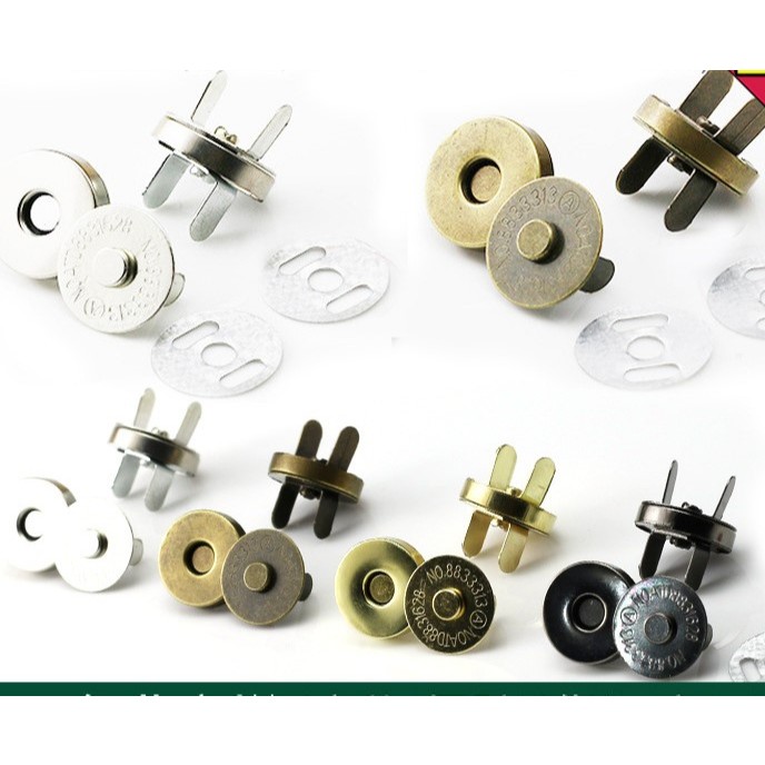 Nút Hít nam châm sử dụng chân ghim