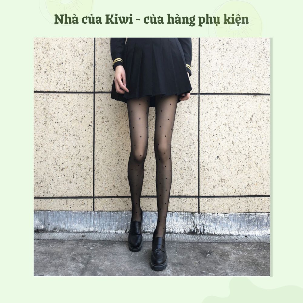 Quần tất họa tiết chấm bi