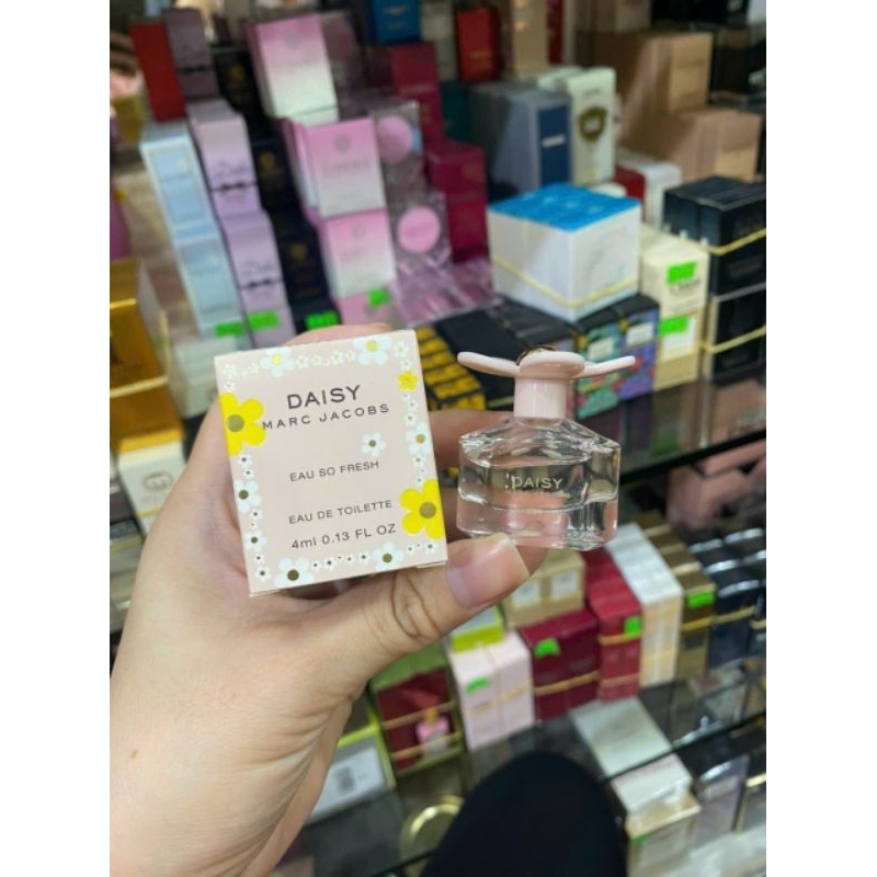 4ml Daisy Marc Jacobs Eau so fresh EDT [Nước hoa Mini]