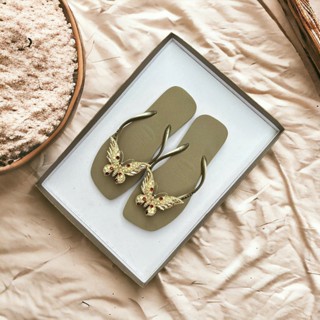 Dép Kẹp Nữ HAVAIINASS Xỏ Ngón Nữ Đính Sắt Bướm Cao Cấp Sang Trọng 2024