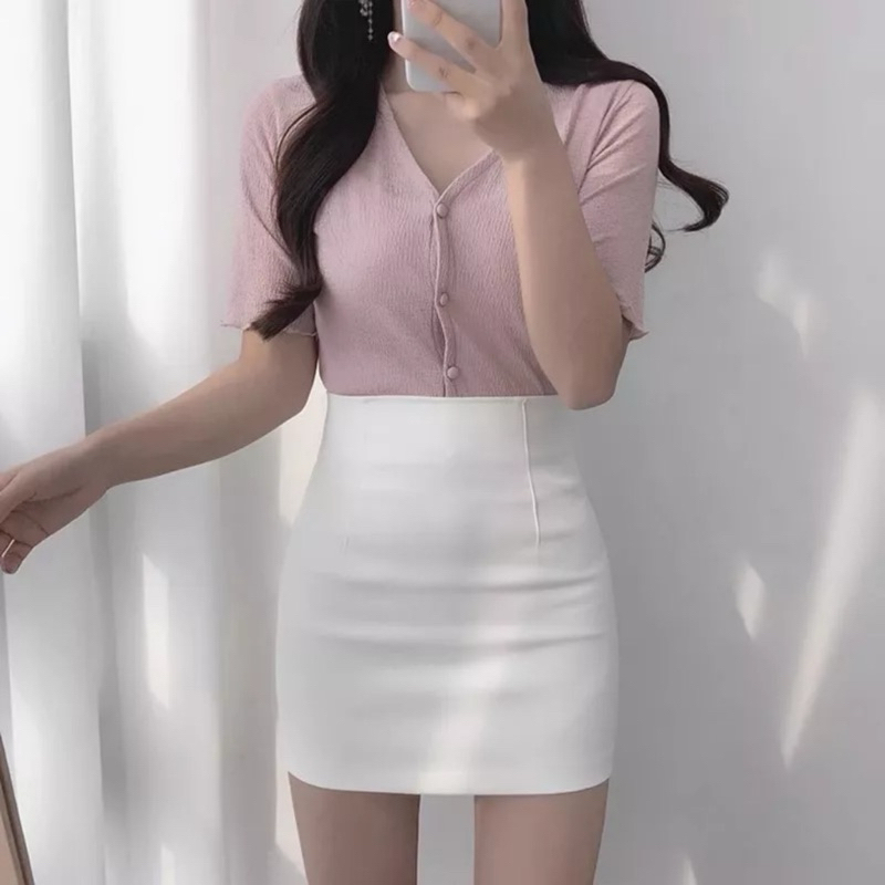 Chân váy ôm body chữ A chất Umi co giãn tôn dáng và quyến rũ kèm quần bảo hộ tiện lợi và thoải mái | BigBuy360 - bigbuy360.vn