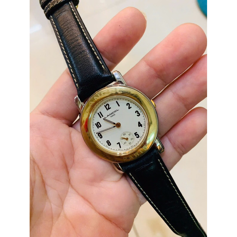 Đồng hồ Lancel Nhật dây da nữ tay to đeo đẹp.