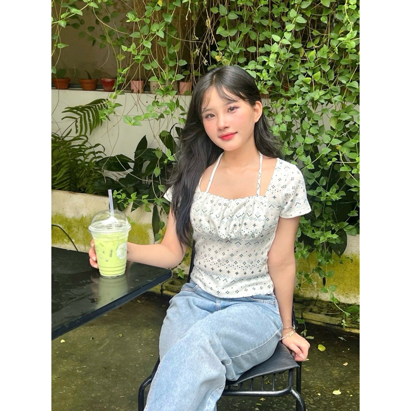 Áo kiểu phong cách coquette có dây nhún bèo ngọt ngào - Nelly Top