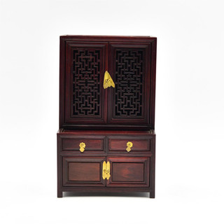 Tủ gỗ mini có ngăn kéo để trang trí