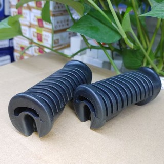 Cao su gác chân trước dream/ wave  (B5.1)