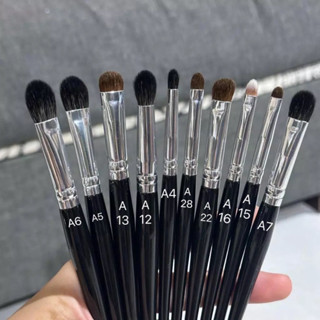 10 Cây Cọ Trang Điểm Mắt Môi Lông Thú Nhivie CÁNĐEN10