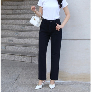 Quần Jean Nữ REDE B-071 Quần Ống Đứng Màu Đen Tôn Dáng, Chất Vải Mềm Mịn