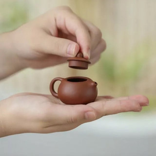 Ấm trà tử sa mini ( ấm Tây Thi ) trang trí