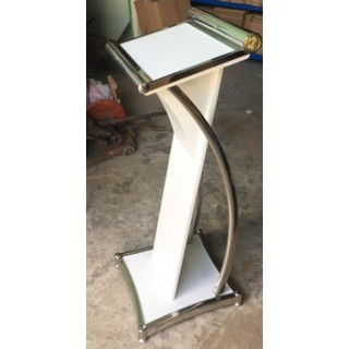 BỤC PHÁT BIỂU
