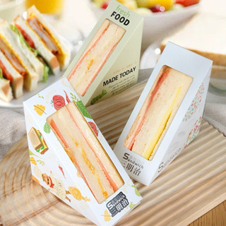 20 hộp giấy tam giác đựng bánh sandwich