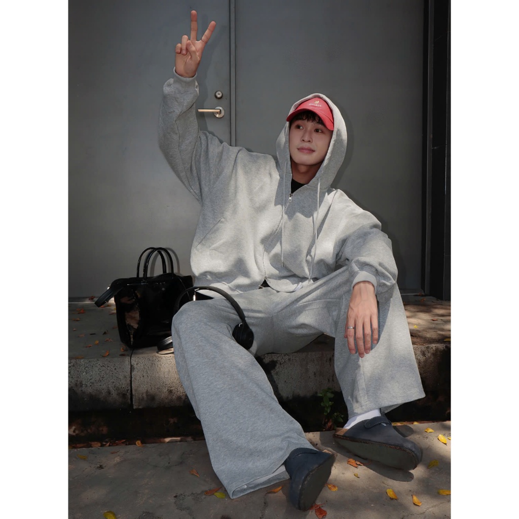 Hoodie Zip Form Boxy GODMOTHER Nỉ 2 Da Khóa 2 Đầu Chống Nắng Unisex Phong Cách Hàn Quốc Đen - Xám | BigBuy360 - bigbuy360.vn