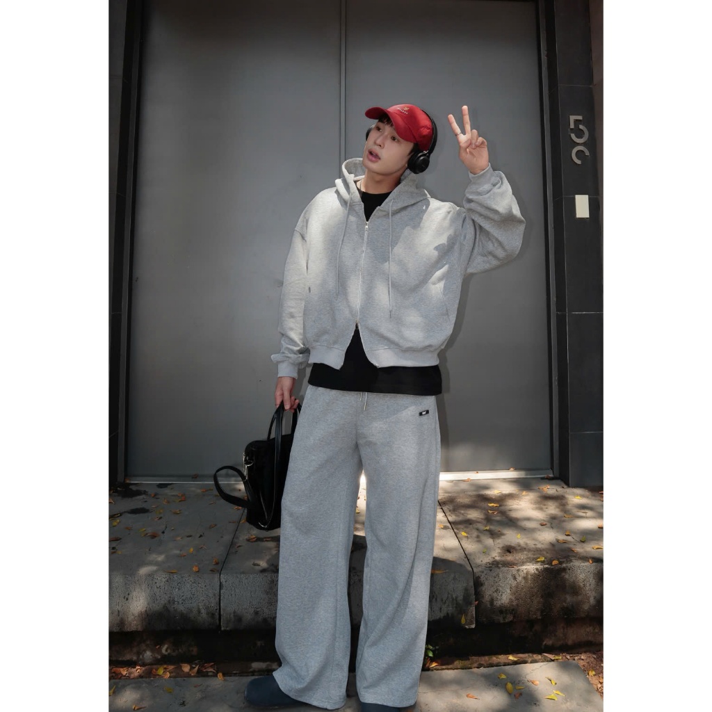 Hoodie Zip Form Boxy GODMOTHER Nỉ 2 Da Khóa 2 Đầu Chống Nắng Unisex Phong Cách Hàn Quốc Đen - Xám | BigBuy360 - bigbuy360.vn