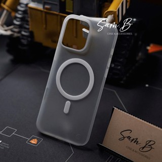 Ốp lưng siêu mỏng hỗ trợ sạc từ tính Switch Easy Ultra Slim Case cho iPhone 15/16 series- Chính hãng