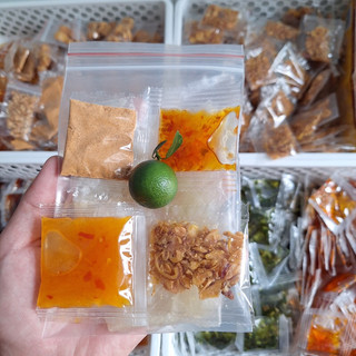  COMBO 5 Bánh Tráng Dẻo Ủ Bơ Sốt Muối Béo - Sate - Ớt Rim Mật Ong - Hành Phi - Muối Nhuyễn Tôm 