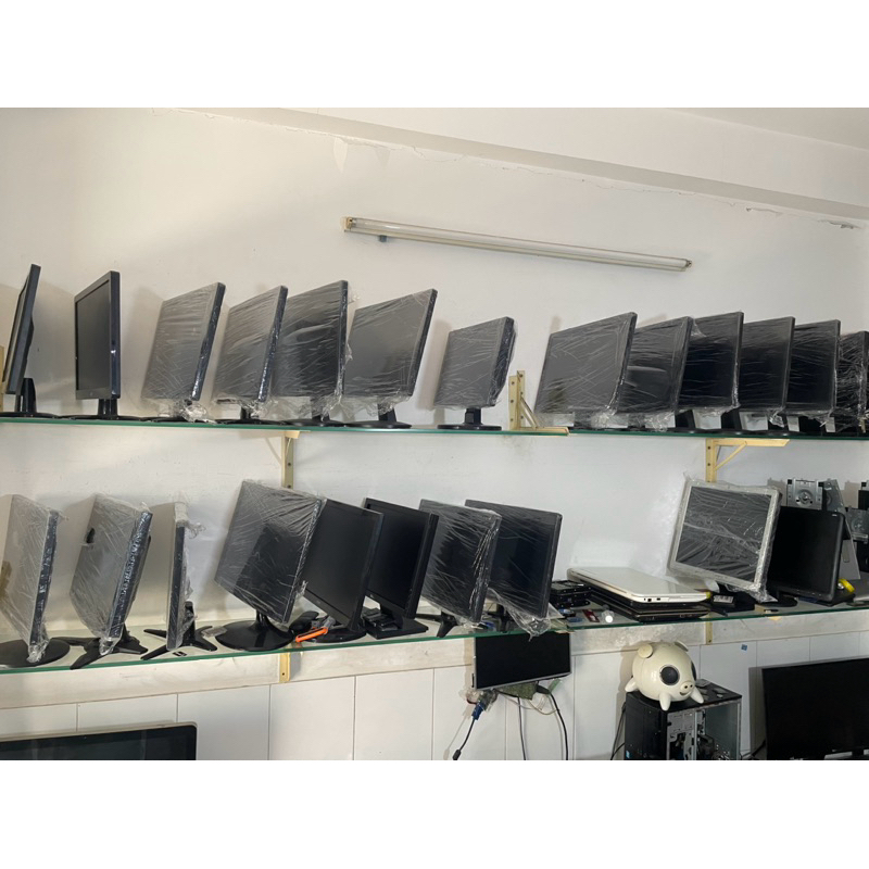 Màn hình máy vi tính Dell hp 22i 20in 19in 17in 15in wide Vuong hàng công ty đẹp giá chi 200k bảo hành chu đáo tại shop